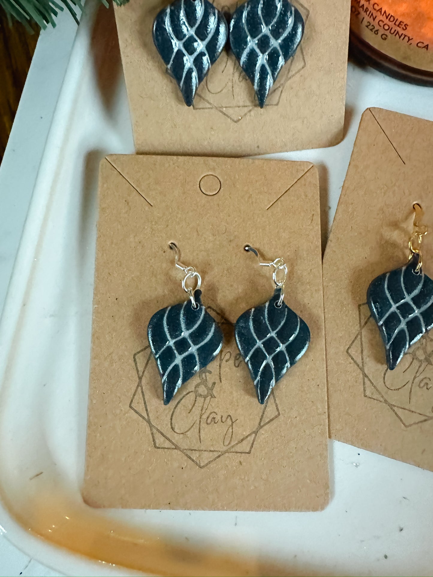 Elegant Ornament Drop Earring