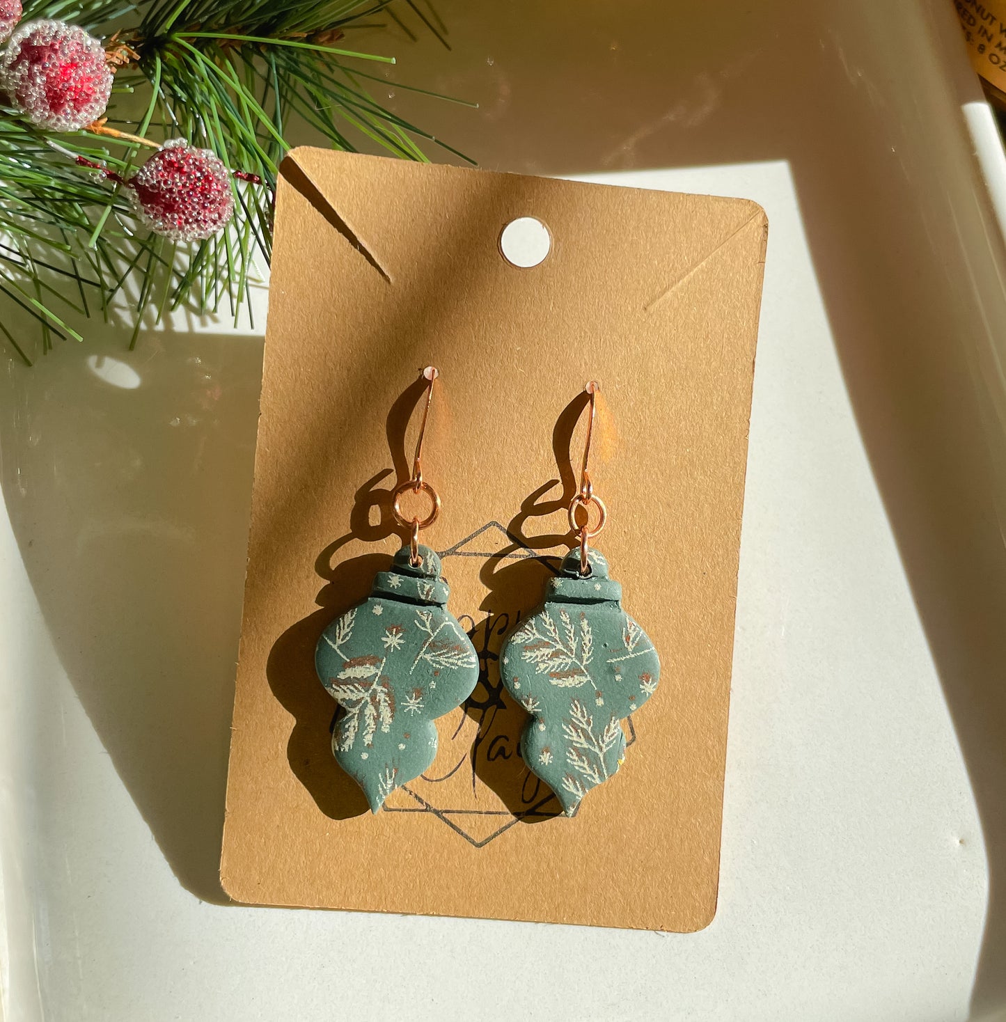 Curvy Ornament Dangle